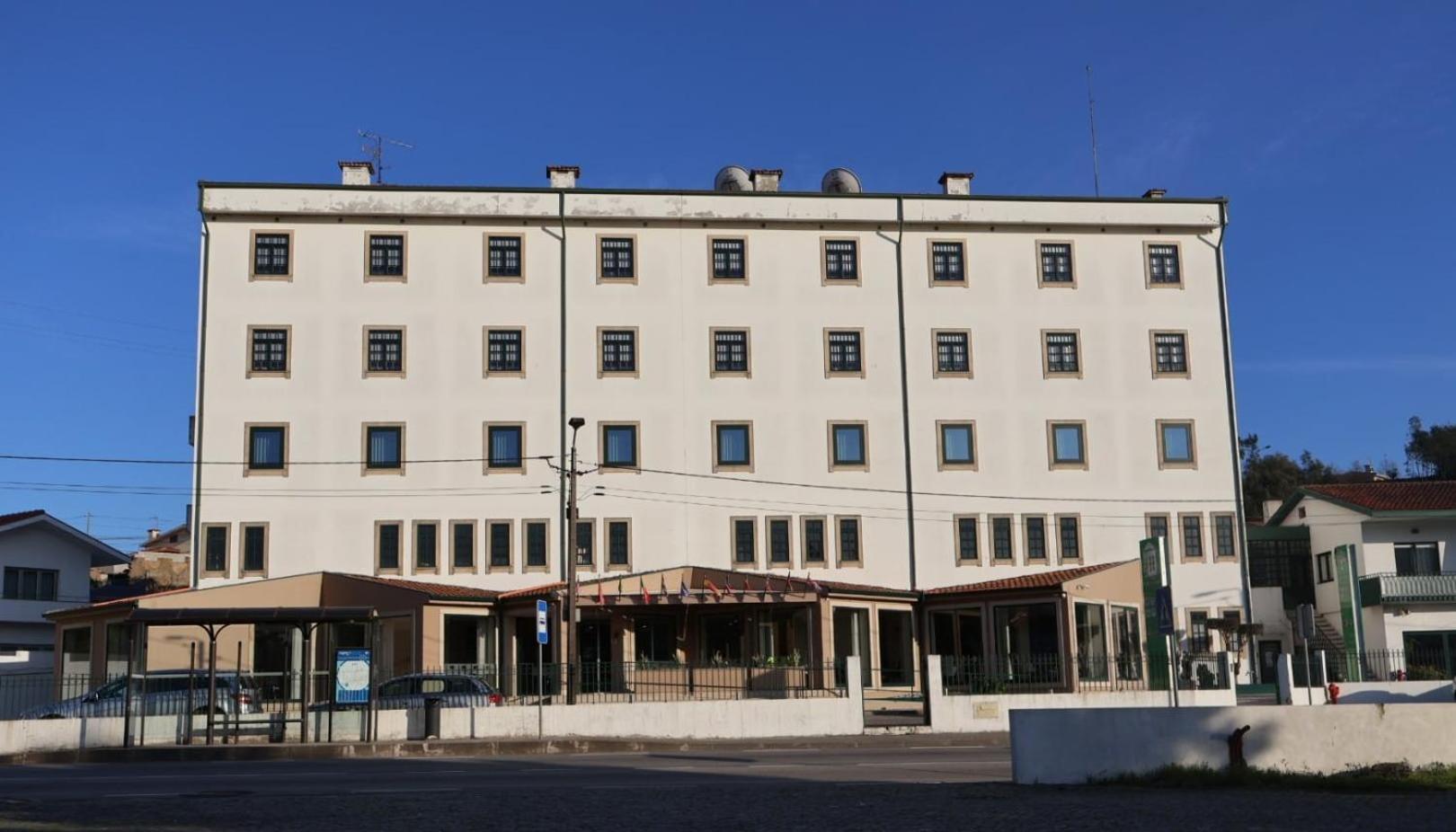 Hotel Santhyago Trofa Kültér fotó